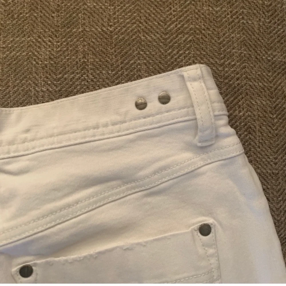 CAbi excellent preowned
